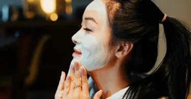 Memilih Skincare untuk Kulit Berjerawat dan Berminyak