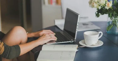 Langkah Menyusun CV Sejak Kuliah